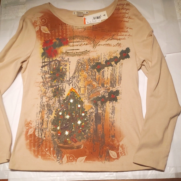suzee t Tops - Suzee NEW Womens Shirt Tee Top Cotton Sweater Holiday Christmas Tree Long Sleeve